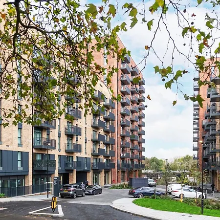 Stayo Apartments Barking Wharf